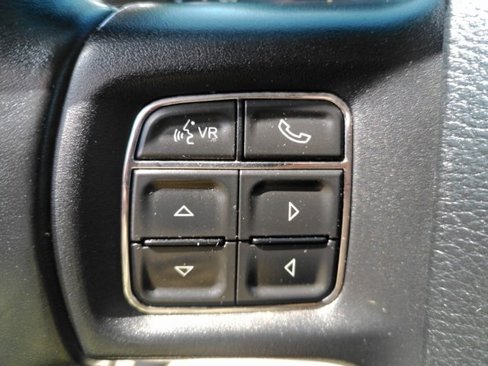 Used 2014 RAM 1500 Big Horn image 32