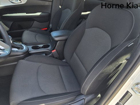 Used 2023 Kia Forte LXS image 18