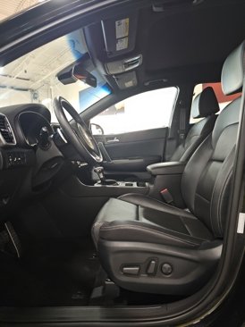 Used 2022 Kia Sportage Nightfall Edition image 13