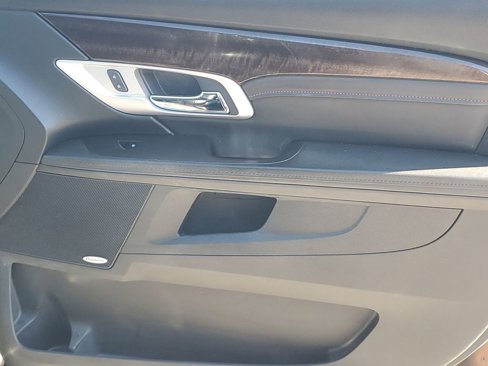 Used 2017 GMC Terrain Denali image 40