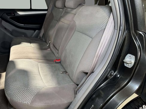Used 2006 Toyota 4Runner SR5 image 21