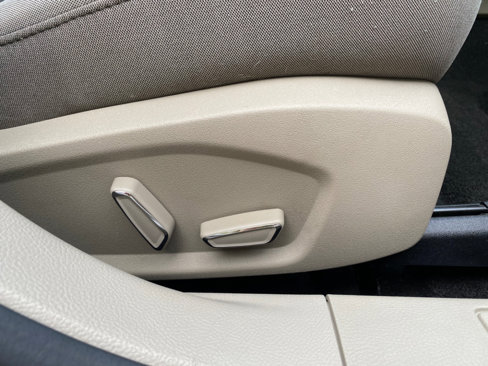 Used 2019 Ford Fusion SE image 53