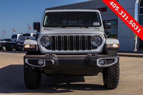 New 2025 Jeep Gladiator Sport image 6