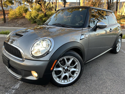 Used 2010 MINI Cooper S w/ Sport Pkg image 1