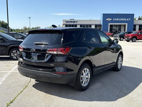 Used 2022 Chevrolet Equinox LS w/ LS Convenience Package image 7