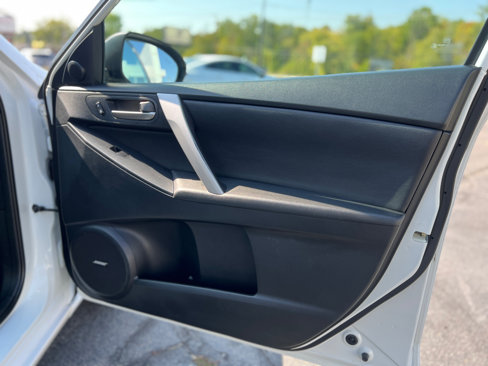 Used 2013 MAZDA MAZDA3 i Grand Touring image 42