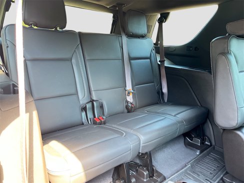 Used 2021 GMC Yukon Denali w/ Denali Premium Package image 30