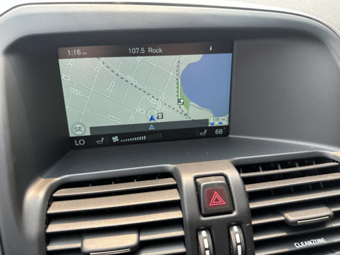 Used 2017 Volvo XC60 T5 Inscription w/ Preferred Option Package image 18