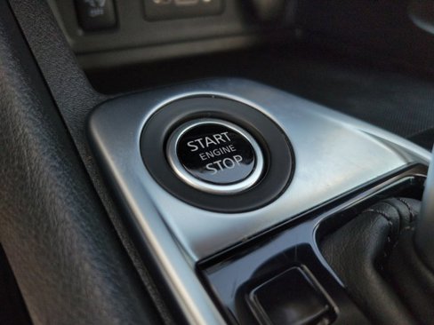 Used 2025 Nissan Sentra SV image 14