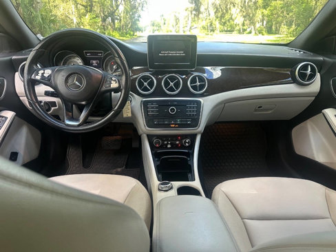 Used 2015 Mercedes-Benz CLA 250 image 18