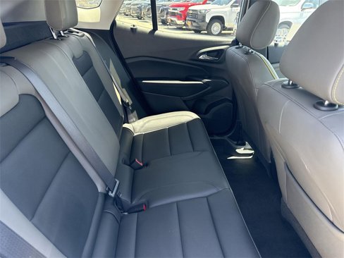 Used 2025 Chevrolet Trax ACTIV w/ Driver Confidence Package image 23