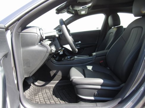 Certified 2025 Mercedes-Benz CLA 250 4MATIC image 10