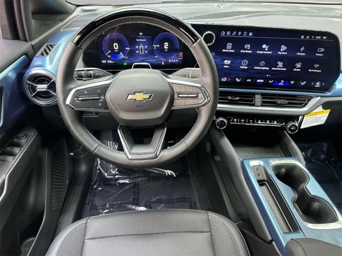 Used 2024 Chevrolet Equinox EV LT w/ Active Safety Package 3 image 4