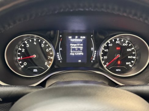 Used 2019 Jeep Compass Altitude image 9