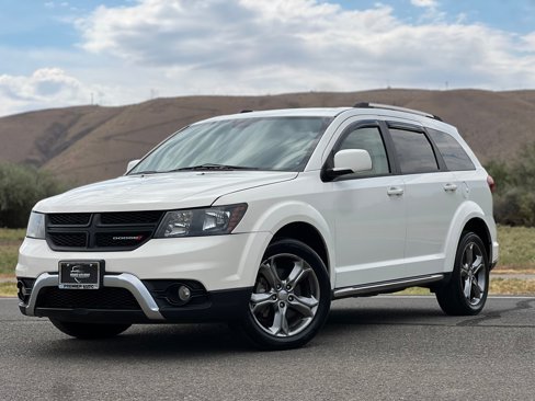 Used 2017 Dodge Journey Crossroad image 1