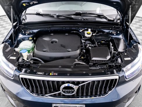 Used 2022 Volvo XC40 T5 Inscription w/ Advanced Package image 29