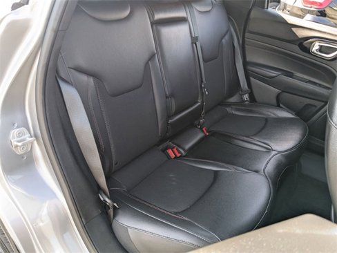 Used 2024 Jeep Compass Trailhawk image 20