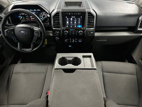 Used 2016 Ford F150 XLT w/ Equipment Group 302A Luxury image 2