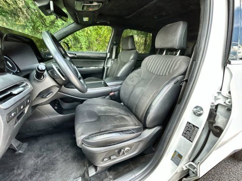 Used 2024 Hyundai Palisade Calligraphy image 13