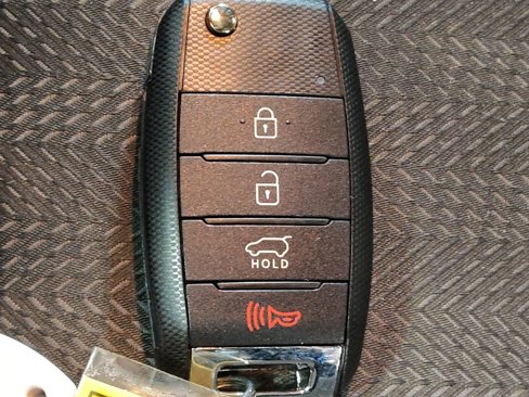 Used 2020 Kia Sportage LX image 32