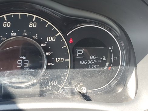 Used 2015 Nissan Versa Note SR image 21