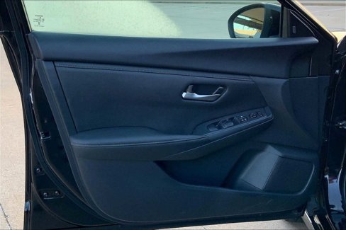 Used 2024 Nissan Sentra SV image 23