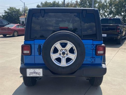 Used 2022 Jeep Wrangler Sport S image 41