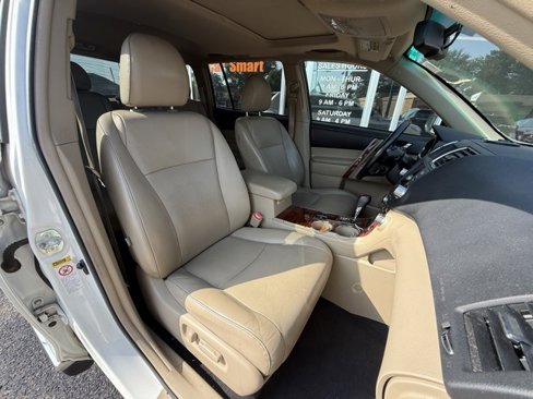 Used 2011 Toyota Highlander Limited image 12