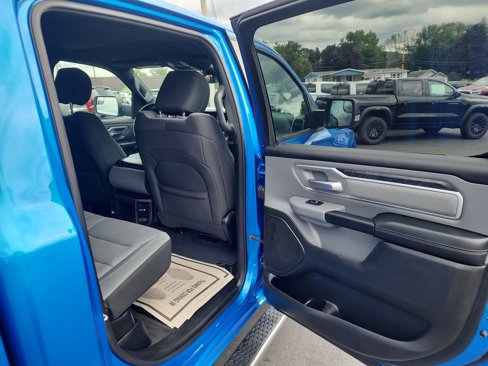 Used 2021 RAM 1500 Big Horn image 29
