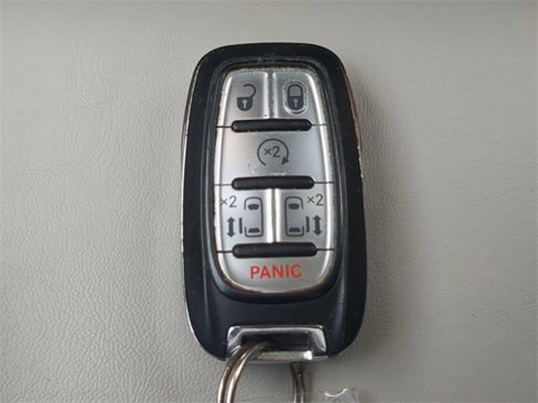 Used 2021 Chrysler Voyager Lxi image 27