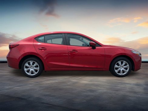 Used 2018 MAZDA MAZDA3 Sport image 3