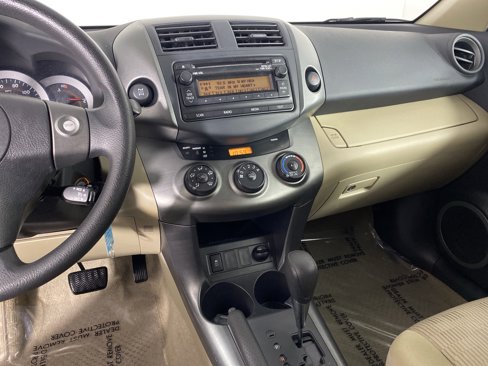 Used 2012 Toyota RAV4 4WD image 14