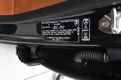 Used 2021 Lamborghini Urus image 24