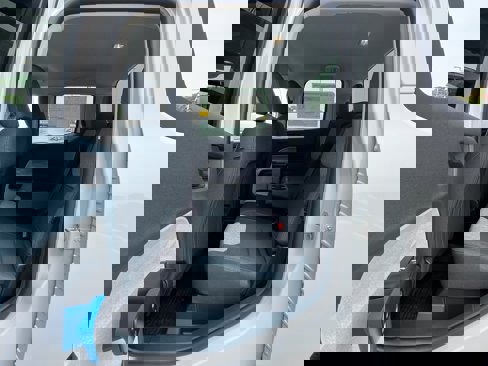 New 2025 Ford Maverick XLT image 22