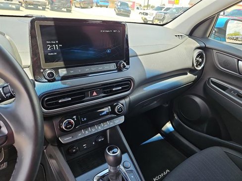 Used 2023 Hyundai Kona SEL w/ Convenience Package image 17