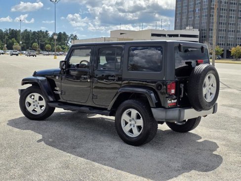 Used 2012 Jeep Wrangler Unlimited Sahara image 4