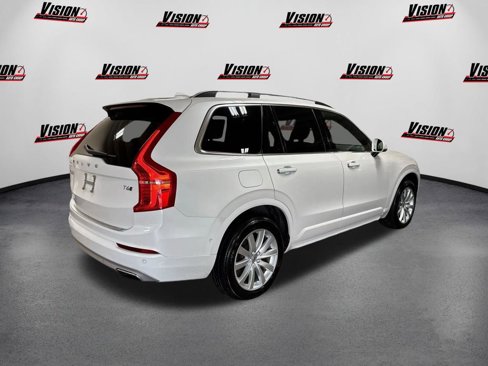 Used 2017 Volvo XC90 T6 Momentum w/ Vision Package image 5