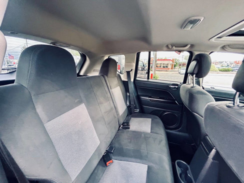 Used 2013 Jeep Compass Latitude w/ Sun/Sound Group image 29