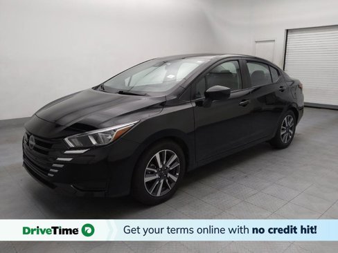 Used 2023 Nissan Versa SV image 1