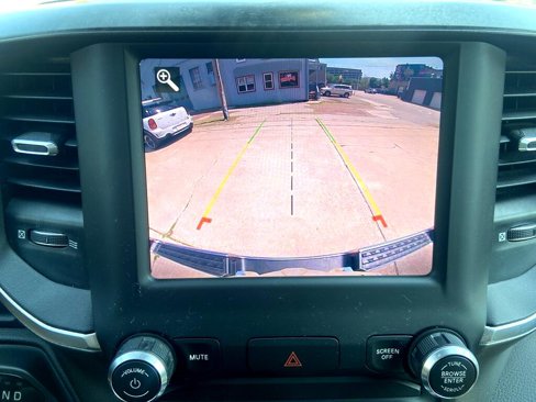 Used 2019 RAM 1500 Big Horn image 17