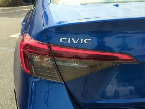 Used 2022 Honda Civic Sport image 11