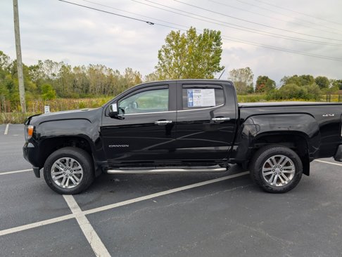 Used 2015 GMC Canyon SLT image 3
