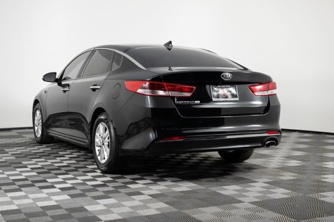 Used 2018 Kia Optima LX image 5