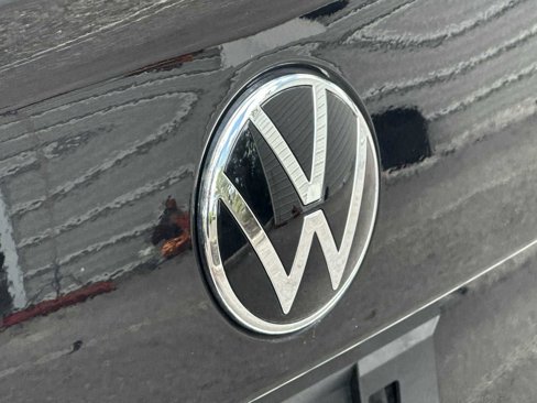 Used 2024 Volkswagen Jetta SE image 10