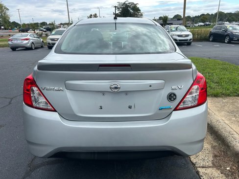 Used 2016 Nissan Versa SV image 6
