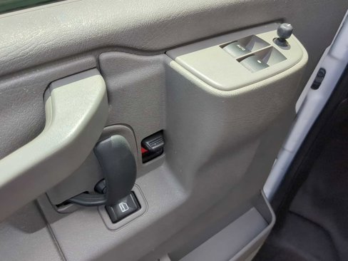 Used 2023 GMC Savana 2500 w/ Driver Convenience Package image 12