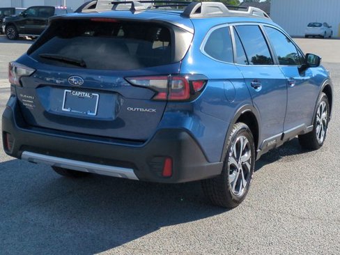 Used 2022 Subaru Outback Limited image 3