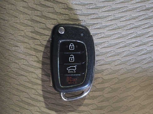 Used 2018 Hyundai Santa Fe Sport image 32