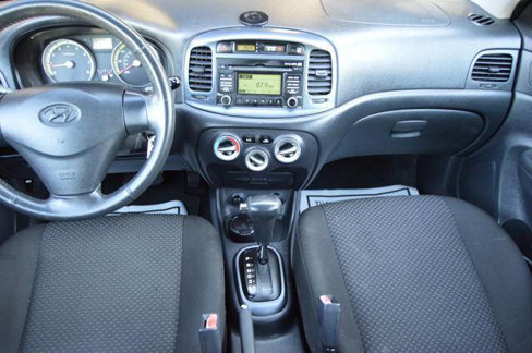 Used 2009 Hyundai Accent SE image 21