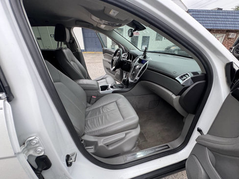 Used 2011 Cadillac SRX 2WD image 55